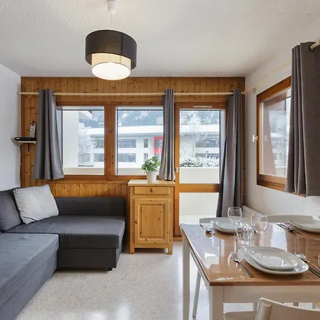 Apartment Les Jardins Du Mont-blanc - Happy